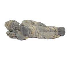 Buddha Figur liegend