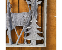 Holz Skulptur Rahmen grau-weiß Hirsch und Tanne - 30cm x 40cm 1 Stück