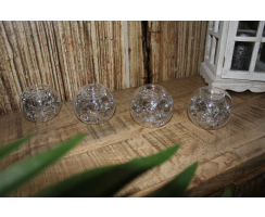 Teelicht-Gläser mit Perlenkette
